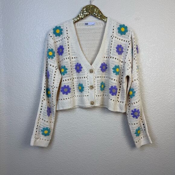 SO • Floral Crochet Sweater - Picture 2 of 13